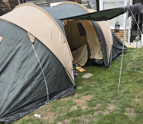 Pro action man room - man, tent